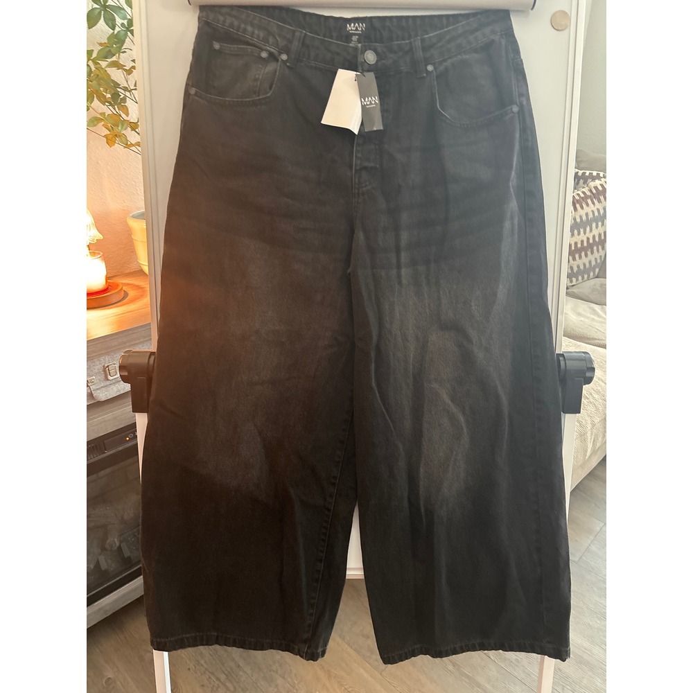BoohooMAN Mens Wide Leg Jeans Washed Black Denim Relaxed‎ Fit Size 36 NWT